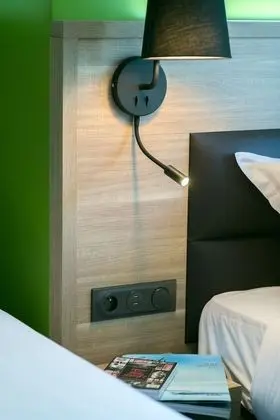 Chambre Triple Confort 3 lits (Côté Jardin)