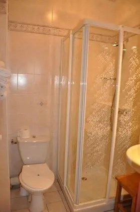 Classic Tek Büyük Yataklı Oda