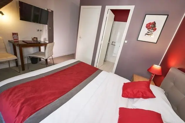 Comfort Tek Büyük Yataklı Oda