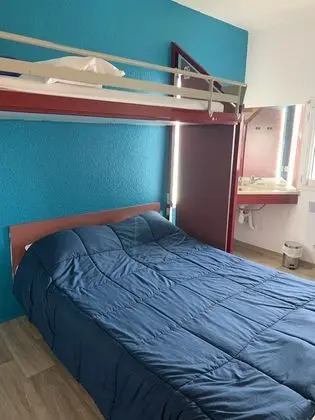 Classic Üç Kişilik Oda