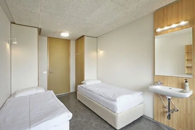 Twin Room with shared bathroom