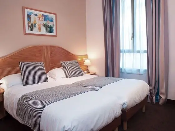 Standard Tek Büyük veya İki Ayrı Yataklı Oda