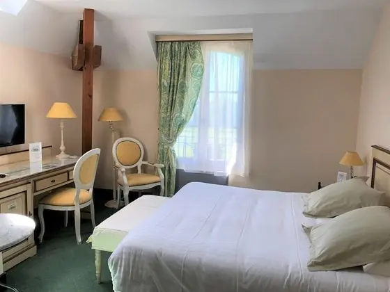 Superior Tek Büyük veya İki Ayrı Yataklı Oda