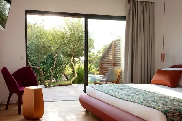 Deluxe Oda, Teras (Maquis View)