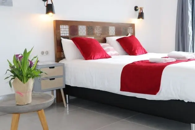 Panoramic Tek Büyük Yataklı Oda