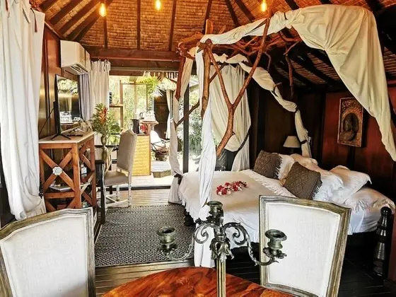 Honeymoon Süit, Deniz Üstü