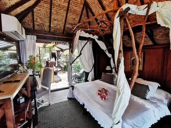 Honeymoon Süit, Deniz Üstü