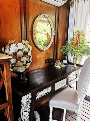 Honeymoon Süit, Deniz Üstü