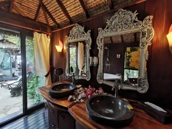 Honeymoon Süit, Deniz Üstü