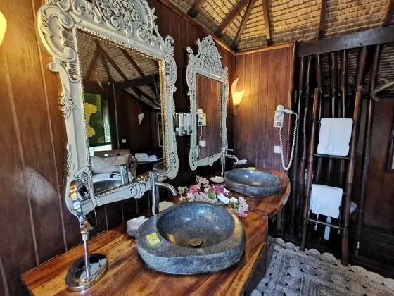 Honeymoon Süit, Deniz Üstü