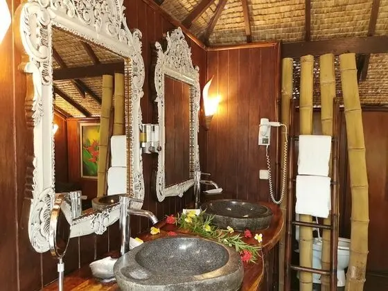 Honeymoon Süit, Deniz Üstü