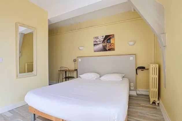 Comfort Tek Büyük Yataklı Oda