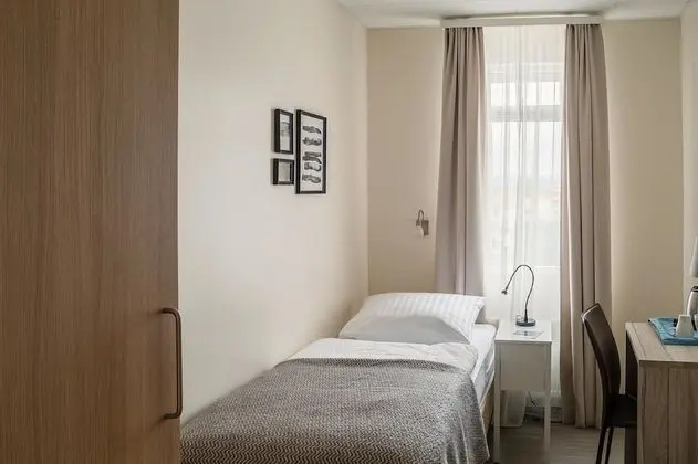 Tek Kişilik Oda, Ortak Banyo