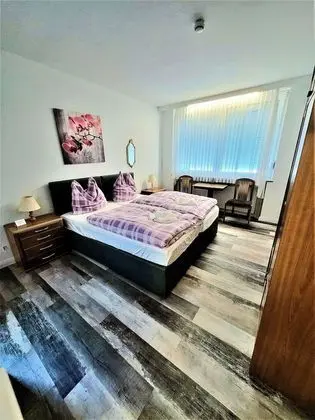 Basic Tek Büyük veya İki Ayrı Yataklı Oda