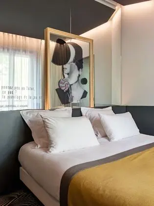 Classic Tek Büyük Yataklı Oda