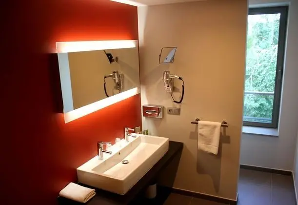 Superior Tek Büyük veya İki Ayrı Yataklı Oda