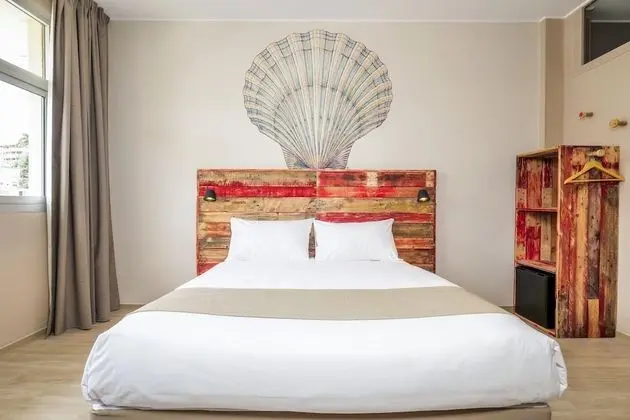 Economy Tek Büyük Yataklı Oda (302)