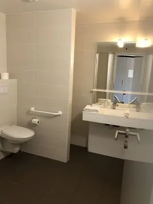 Superior Tek Büyük veya İki Ayrı Yataklı Oda, Engellilere Uygun