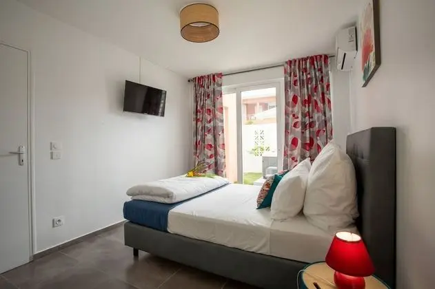 Exclusive Süit, 1 Büyük (Queen) Boy Yatak ve Çekyat, Balkon, Havuz Manzaralı