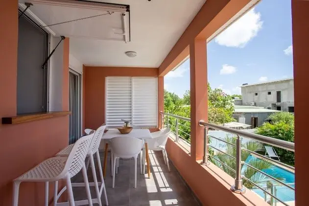 Superior Oda, 1 Büyük (Queen) Boy Yatak, Balkon, Havuz Manzaralı