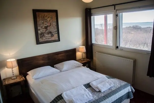 Standard Tek Büyük veya İki Ayrı Yataklı Oda, Özel Banyo