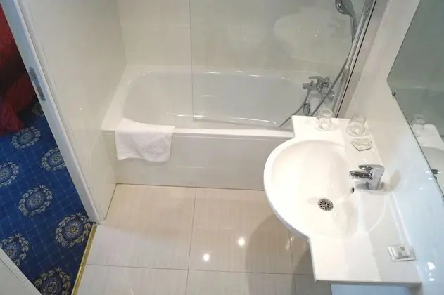 Tek Büyük veya İki Ayrı Yataklı Oda