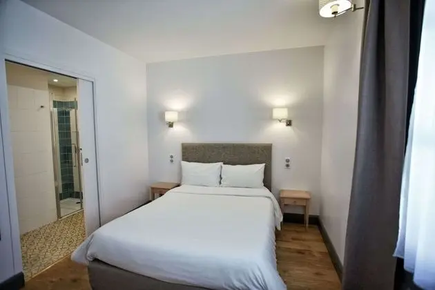 Comfort Tek Büyük Yataklı Oda
