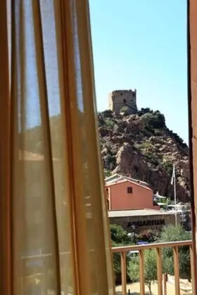 Tek Büyük Yataklı Oda, Balkon, Denize Bakan