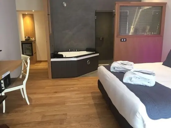 Süit (Balneo / Balnéo)