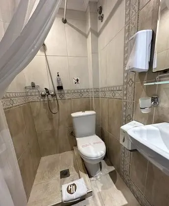 Basic Tek Büyük Yataklı Oda