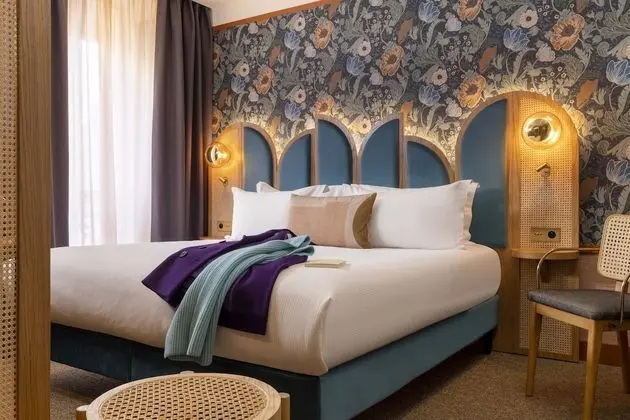 Comfort Tek Büyük veya İki Ayrı Yataklı Oda
