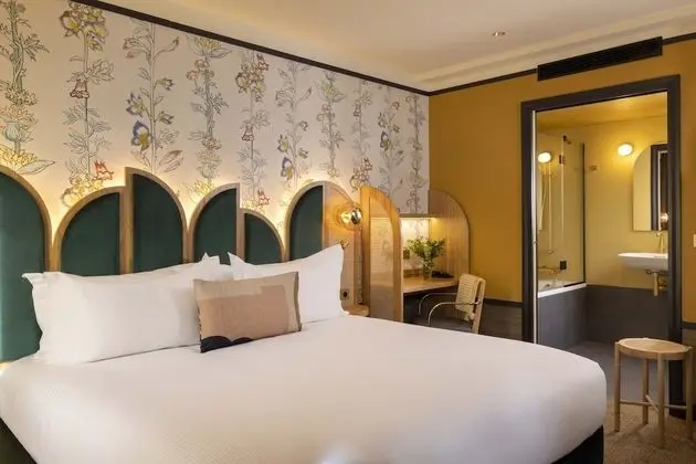 Comfort Tek Büyük veya İki Ayrı Yataklı Oda
