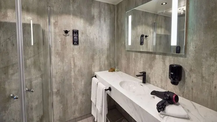 Standard Tek Büyük veya İki Ayrı Yataklı Oda