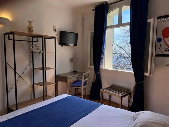 Tek Büyük Yataklı Oda (Terrace Side)