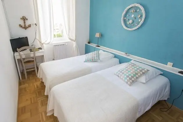 İki Ayrı Yataklı Oda