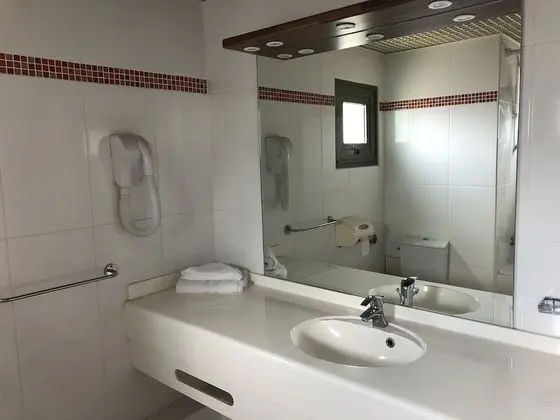 Süit, 1 Büyük (Queen) Boy Yatak ve Çekyat, Sigara İçilmez