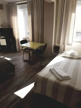 Üç Kişilik Oda