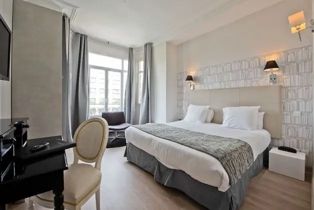 Comfort Tek Büyük Yataklı Oda