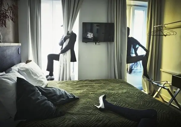 Comfort Oda, 1 Büyük (Queen) Boy Yatak