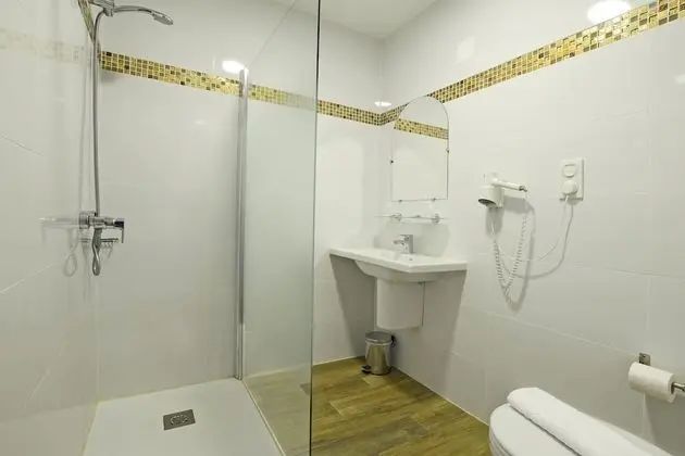 Comfort Tek Büyük Yataklı Oda, Dağ Manzaralı