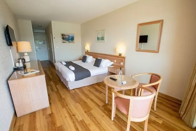 Superior Tek Büyük Yataklı Oda, Balkon, Deniz Manzaralı