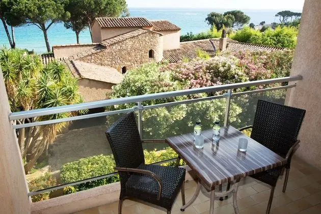Superior Tek Büyük Yataklı Oda, Balkon, Deniz Manzaralı