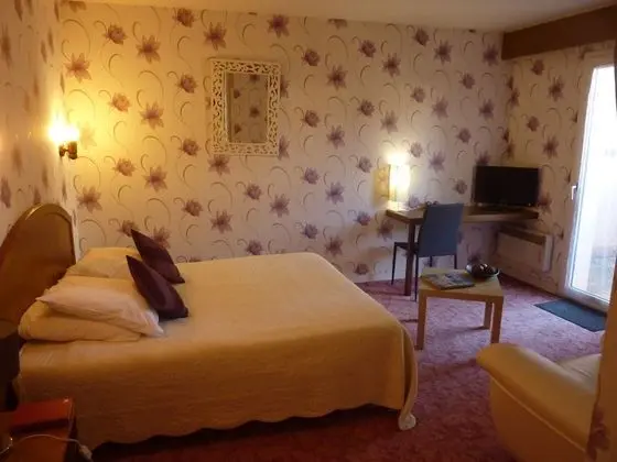 Classic Tek Büyük Yataklı Oda