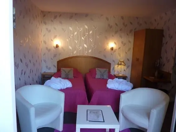 Classic Tek Büyük Yataklı Oda