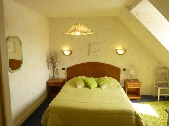 Tek Büyük Yataklı Oda (second floor)