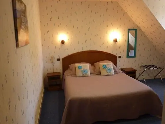 Tek Büyük Yataklı Oda (second floor)