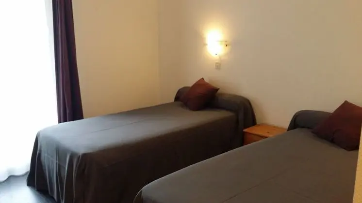 Comfort Tek Büyük veya İki Ayrı Yataklı Oda, Bahçe Manzaralı