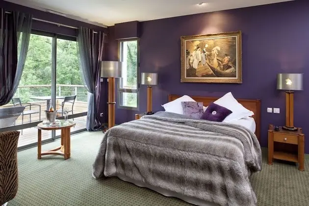 Deluxe Tek Büyük Yataklı Oda