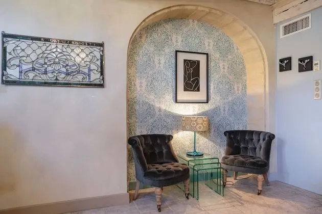 Premium Tek Büyük Yataklı Oda