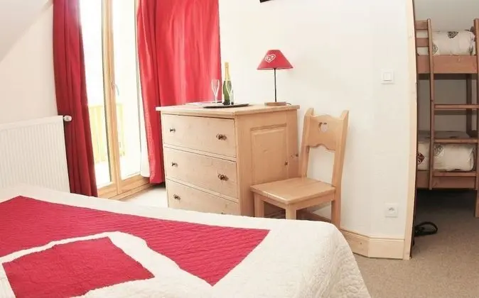 Family Dört Kişilik Oda, Sigara İçilmez, Dağ Manzaralı (Demi-Pension Incluse)